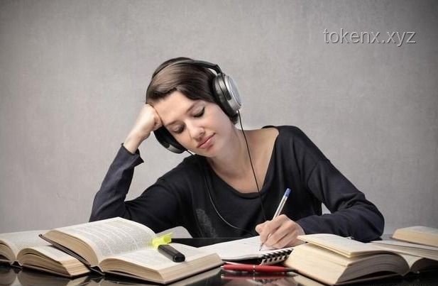 英语听力配音员露脸了，配音界的“神秘面纱”被揭开